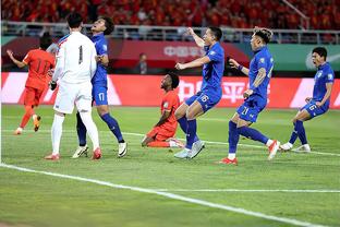 粤媒：降低世界杯出线期望，尽力打进18强赛是国足的合理目标